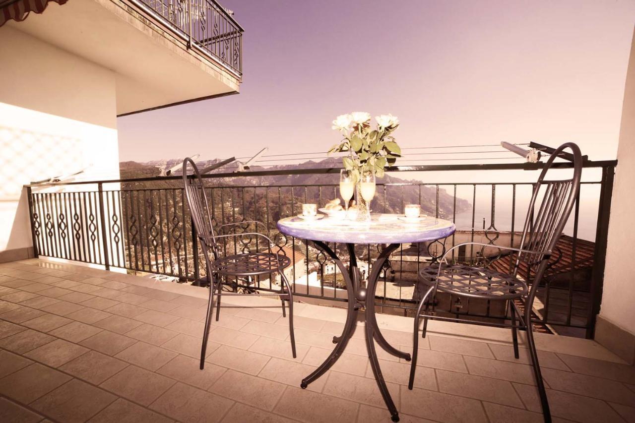 Casa Lucia Apartment ราเวลโล ภายนอก รูปภาพ