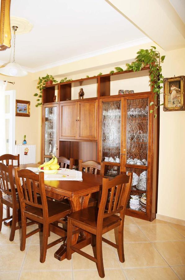 Casa Lucia Apartment ราเวลโล ภายนอก รูปภาพ
