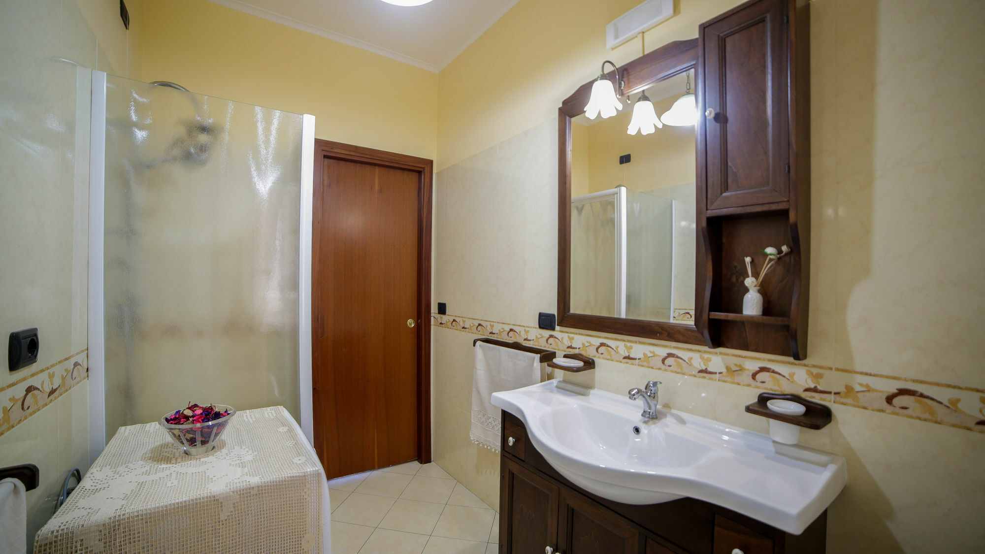 Casa Lucia Apartment ราเวลโล ภายนอก รูปภาพ